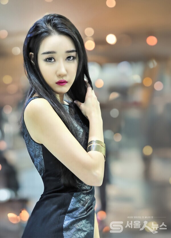 ▴Nikon D3, 120mm, F2.8, 1/200s, ISO 800, 수동촬영