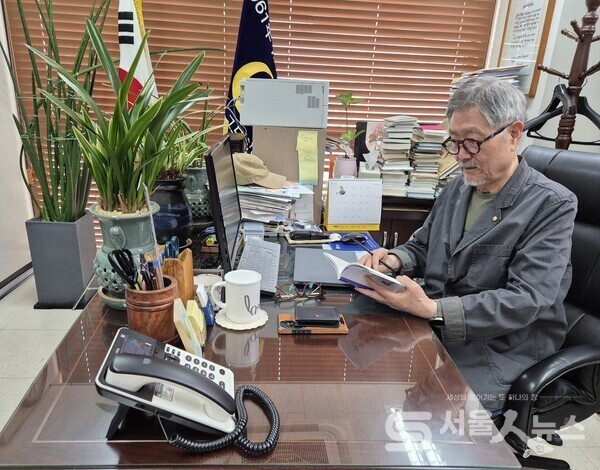 ▲김호운 한국문인협회 이사장.